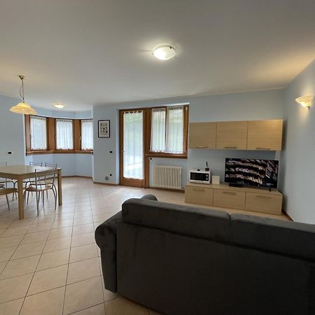 Residence Valentino Пинцоло Екстериор снимка