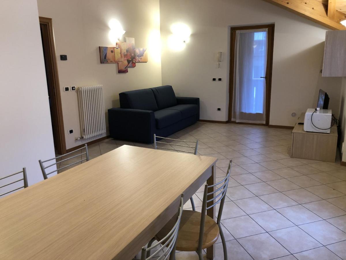 Residence Valentino Пинцоло Екстериор снимка