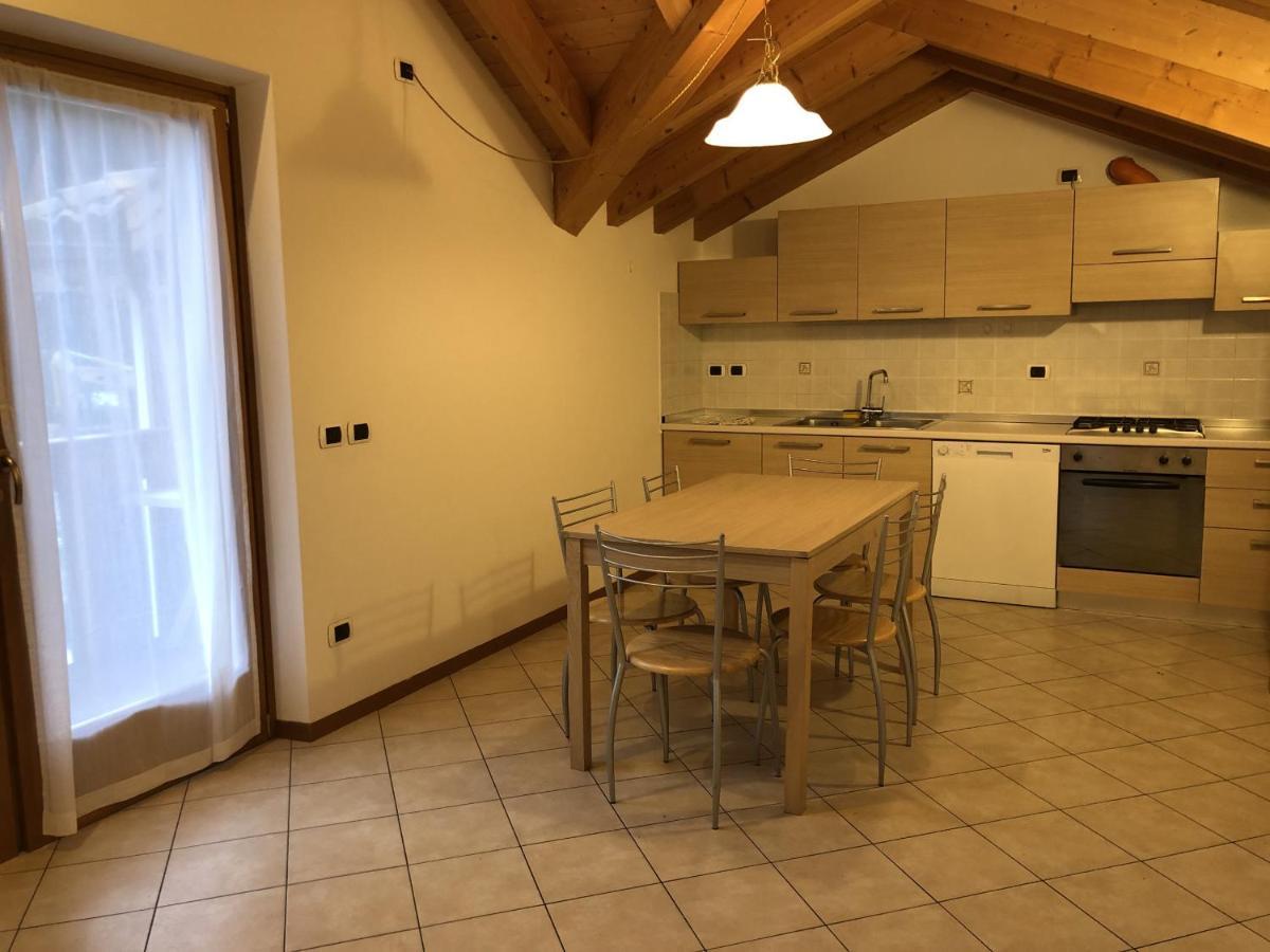 Residence Valentino Пинцоло Екстериор снимка