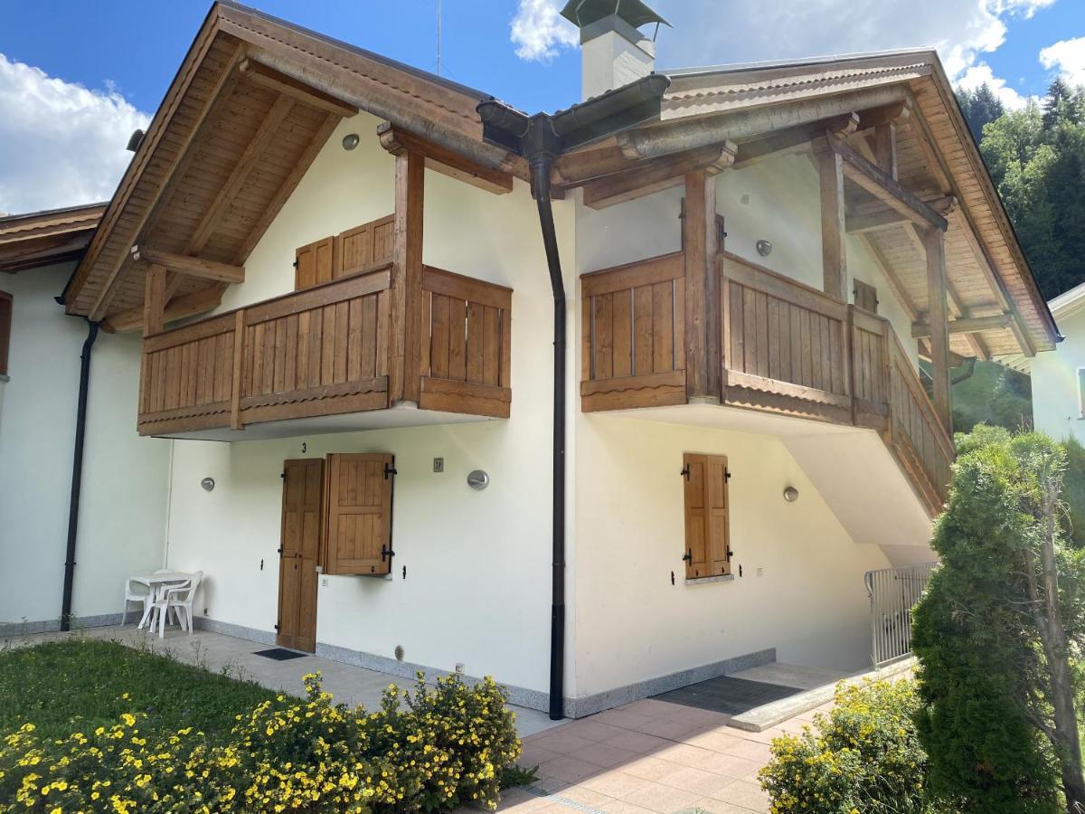 Residence Valentino Пинцоло Екстериор снимка