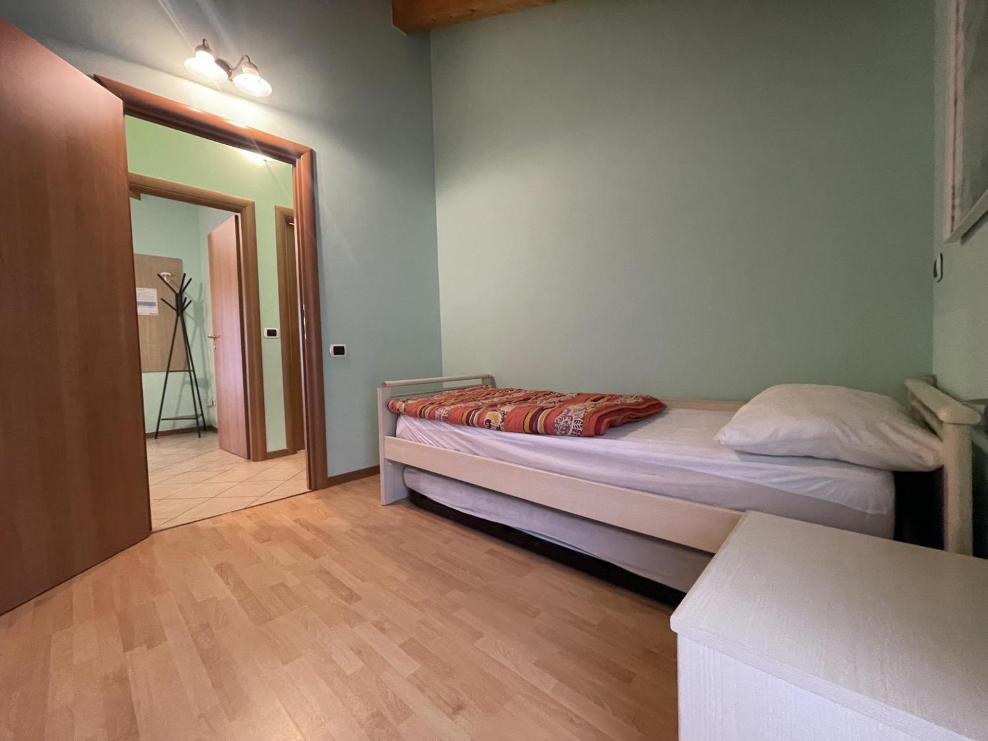 Residence Valentino Пинцоло Екстериор снимка