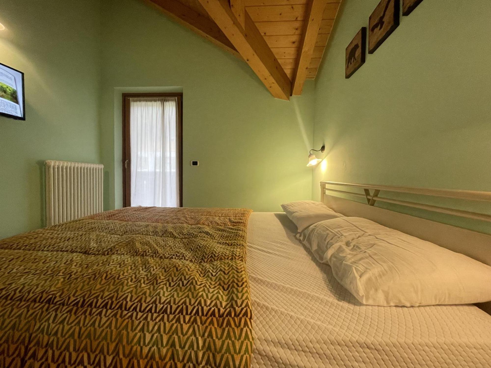 Residence Valentino Пинцоло Екстериор снимка