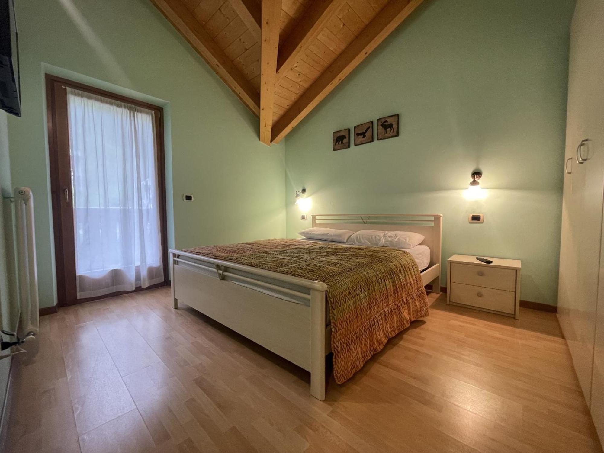 Residence Valentino Пинцоло Екстериор снимка